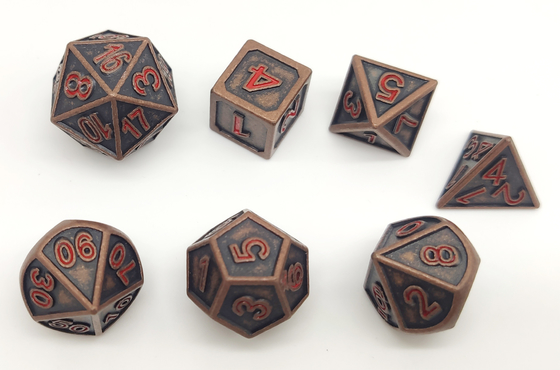 La mano grabó la pintura Mini Dice Set, dado multi del poliedro de la función