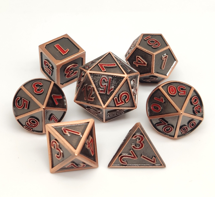La mano del sistema de los dados del RPG del metal del OEM talló los filos aseados de la fundición a presión