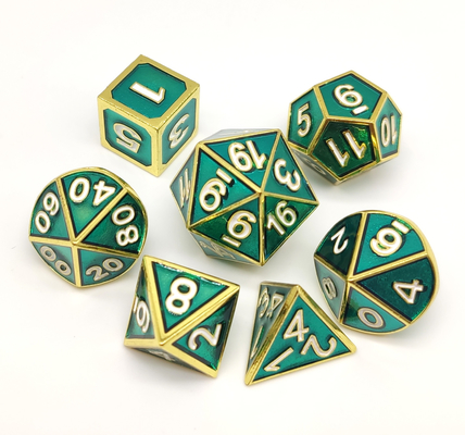 El RPG verde del metal del poliedro corta portátil en cuadritos con el empaquetado exquisito de la caja de regalo