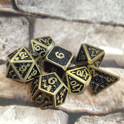 Metal Anti desgaste Juego de cartas tallado a mano Dados Práctico Poliédrico