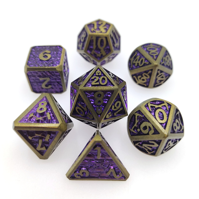 Los dados ligeros inodoros del metal de Dnd fijaron la plata purpurina polihédrica del juego de tarjeta de juego