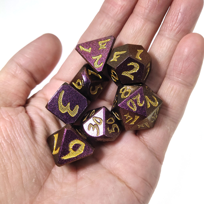 Juego de mesa Juego de dados RPG Mano 7 piezas Peso ligero Sharp Metal Polyhedral Black