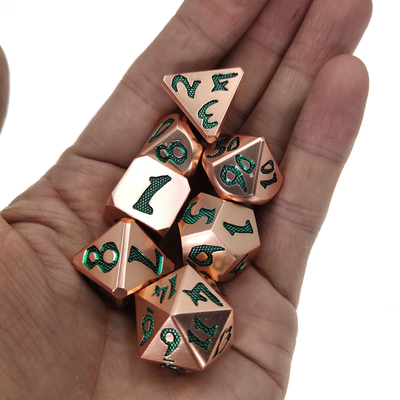 Variedad de colores Juego de dados Polyhedral Sharp Edge Metel Green Metal no tóxico para juego de rol