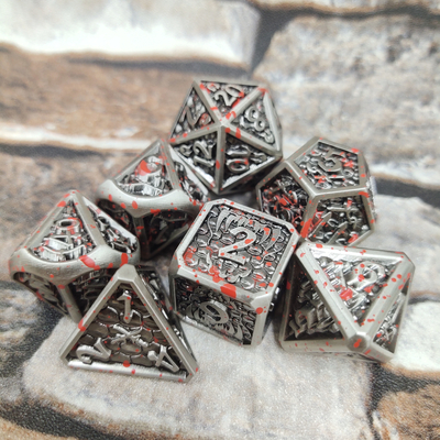 Juego de dados poliédricos de metal hechos a mano para juegos de rol plata y negro