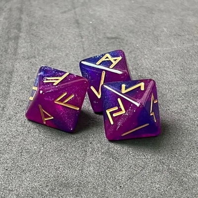 D8 Runas vikingas Dados poliédricos de labradorita Futhark / Dados de adivinación para mirar el cristal