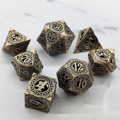 Regreso al juego de dados de metal Kusalukono Multi Facial COC DND RPG Dice