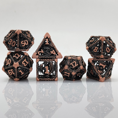 Conjunto de dados de metal huecos de múltiples caras D20 de corte afilado