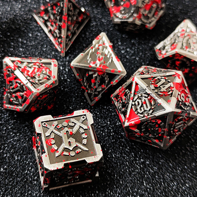 Espada Metal RPG dados mano pulida Cruzu mazmorra y largo DND #