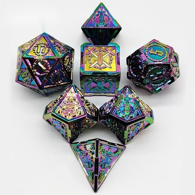 Espada Metal RPG dados mano pulida Cruzu mazmorra y largo DND #