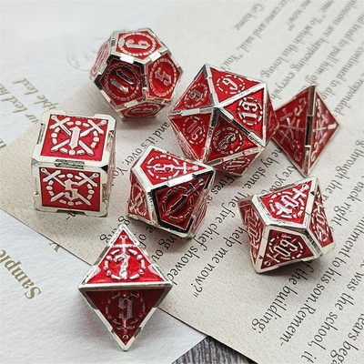Espada Metal RPG dados mano pulida Cruzu mazmorra y largo DND #