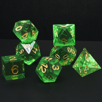 El material de resina multicolor es un conjunto de dados#Rpg#Dnd#Coc transparente