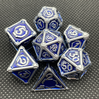 Juego de escritorio portátil de dados de metal multi-cara Dnd Rpg Coc