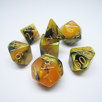 Juego de dados de escritorio de RPG de Resina de Mármol Amarillo y Negro