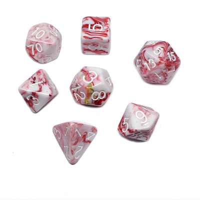 El personaje de resina de mineral blanco y rojo juega un traje de dados multi-noodle Dragón y mazmorra dnd dados