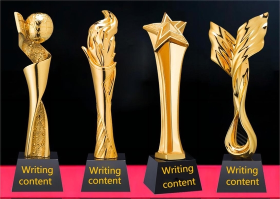 Estilo de medalla Trofeos de resina personalizados Revestidos de oro o plata