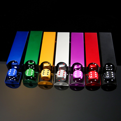 El juego de azar de aleación de aluminio color portable de aluminio redondeado en la esquina casino KTV juego de azar personalizado juego de dados de tallado