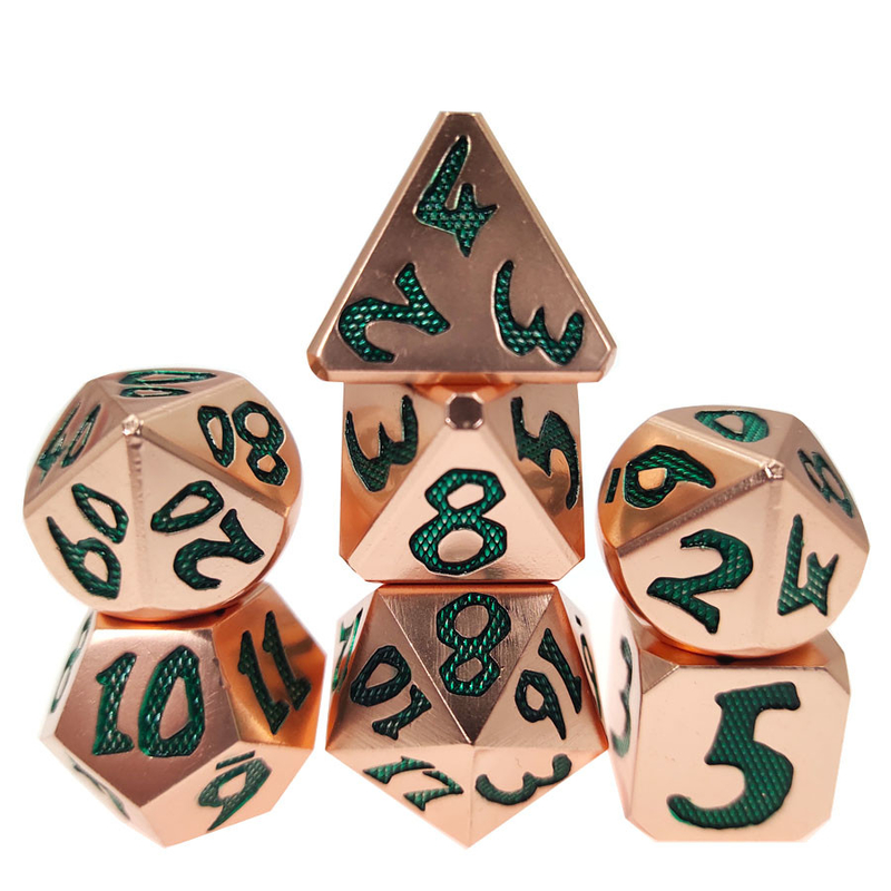 Mano aguda portátil del metal del juego material de cobre verde claro que vierte el sistema polihédrico de los dados