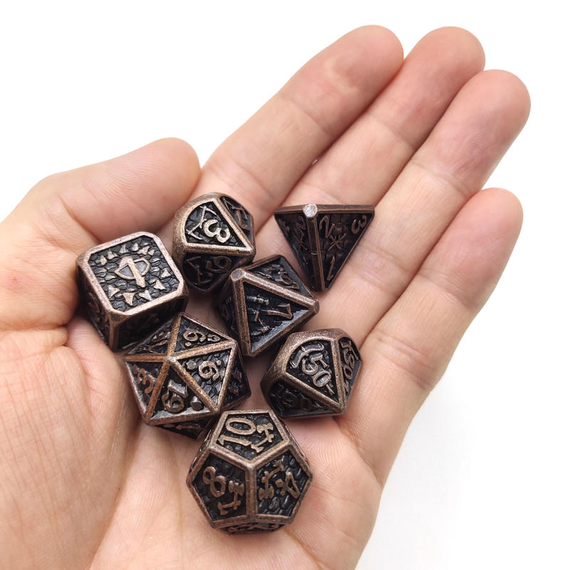 Mini juego de dados Rpg de Metal poliédrico de resina no tóxico para colección Cuprum negro y plata
